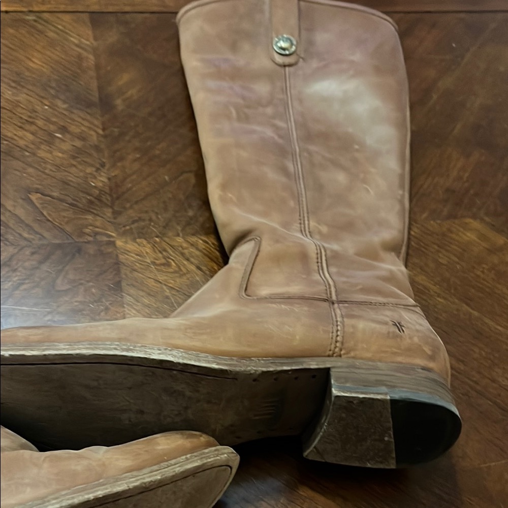Frye Tan riding Boots for Women - Picture 4 of 5